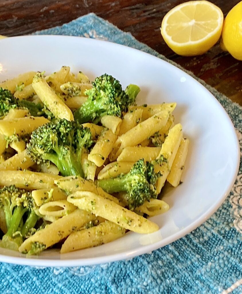 vegan lemon pasta with broccoli